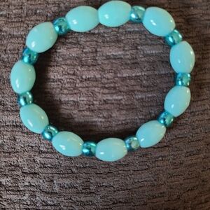 Elegant Blue Beaded Bracelet